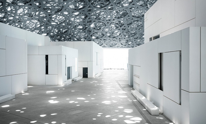 https://luxiona2020.mortensen.cat/projects/projects/arquitectural/Museo Louvre Abu Dhabi/Louvre-Abu-Dhabi_7.jpg