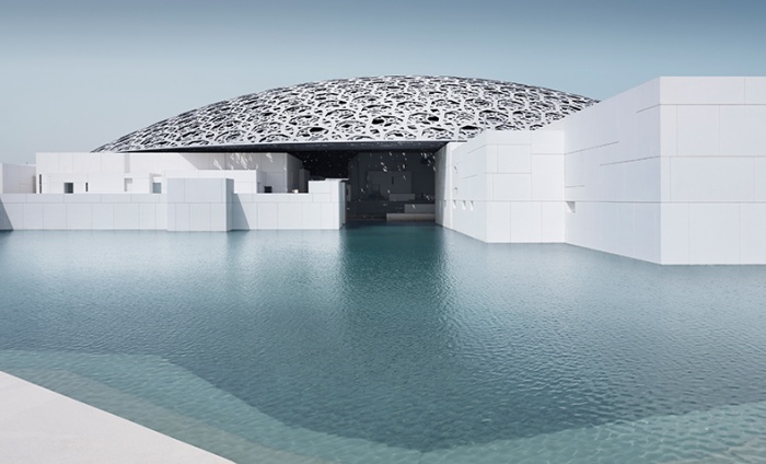 https://luxiona2020.mortensen.cat/projects/projects/arquitectural/Museo Louvre Abu Dhabi/Louvre-Abu-Dhabi_4.jpg